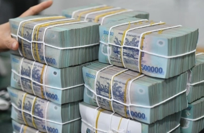 NGÂN HÀNG 'RỘNG CỬA' CHO VAY BẤT ĐỘNG SẢN