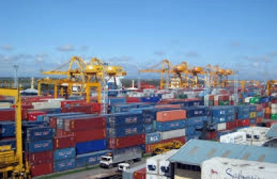 VIỆT NAM NỔI LÊN NHƯ MỘT TRUNG TÂM LOGISTICS KHU VỰC