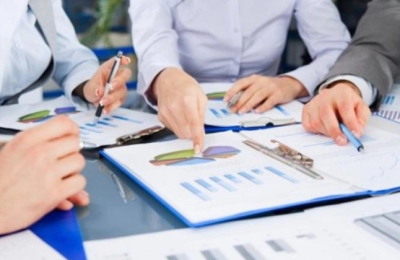 VCCI KIẾN NGHỊ XEM XÉT LẠI CÁCH THỨC KIỂM SOÁT ĐIỀU KIỆN KINH DOANH