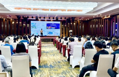 KHI CHÍNH SÁCH THUẾ VÀ AI ĐỊNH HÌNH TƯƠNG LAI THƯƠNG MẠI ĐIỆN TỬ